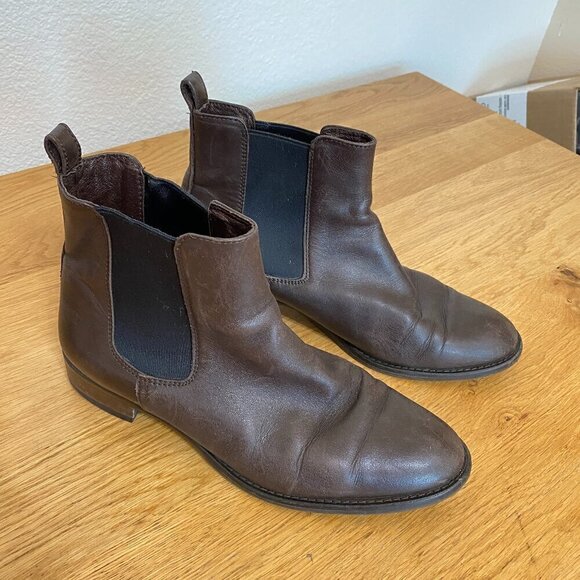 J Crew Chelsea Ankle Boots Womens 8 Dark Brown Leather Pull On - Picture 1 of 9